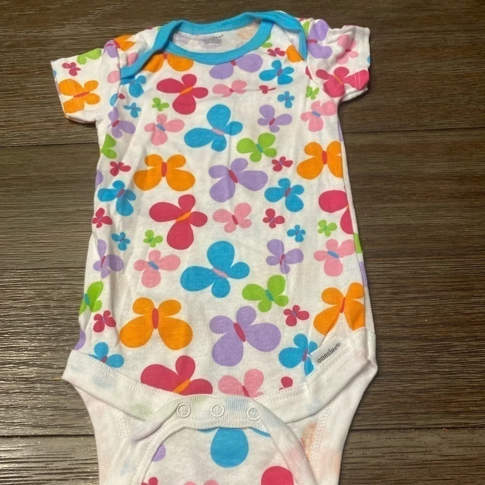 Onesie baby 6-9 month pants set